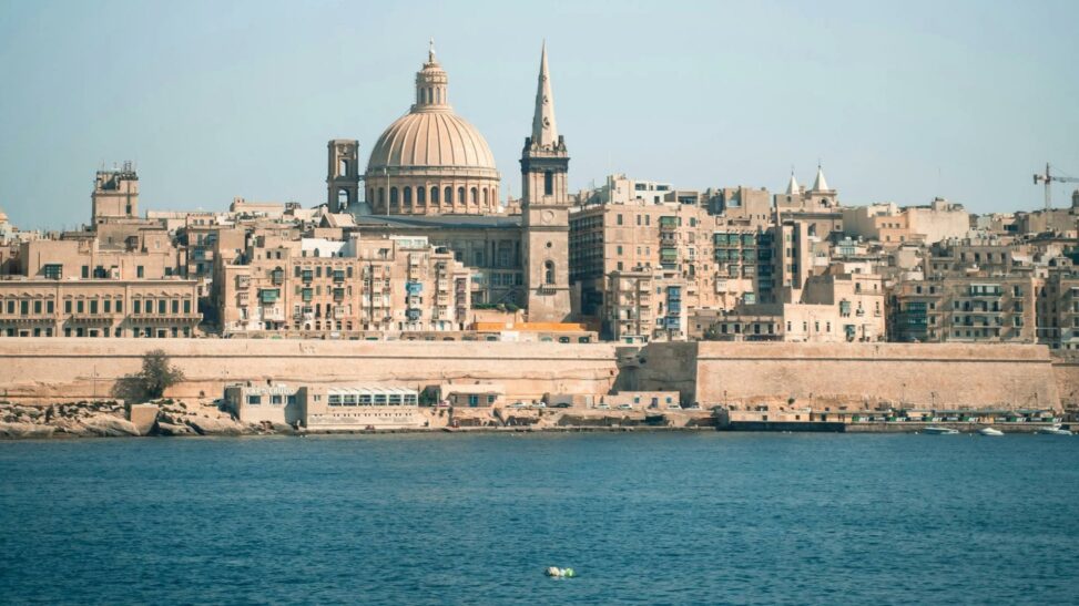 Europe’s financial watchdog probes malta over fast track mica authorizations