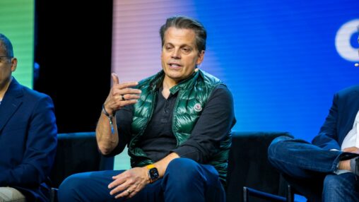 Scaramucci says bitcoin treasury trend will fade despite saylor’s success