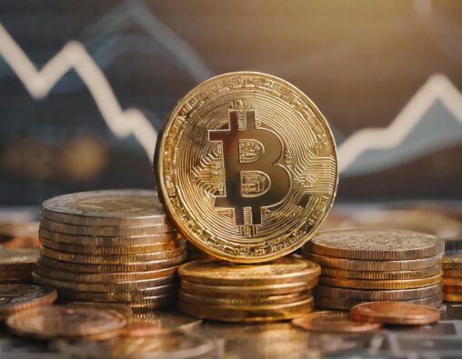 Bitcoin finds support above 50 day sma, but next direction remains uncertain
