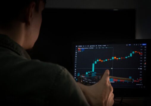 Xrp eyes breakout as analysts predict rally alongside real world adoption
