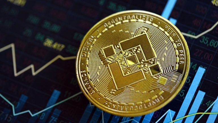 Bnb smashes new all time high, eyes $1,000 mark