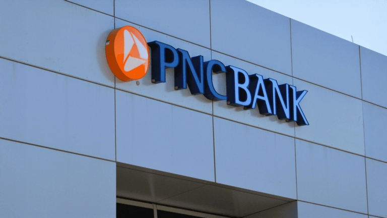 Pnc partners with coinbase to offer crypto access to clients