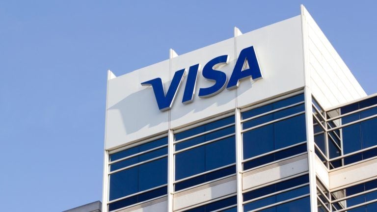 Crossmint and visa join forces to power ai driven commerce