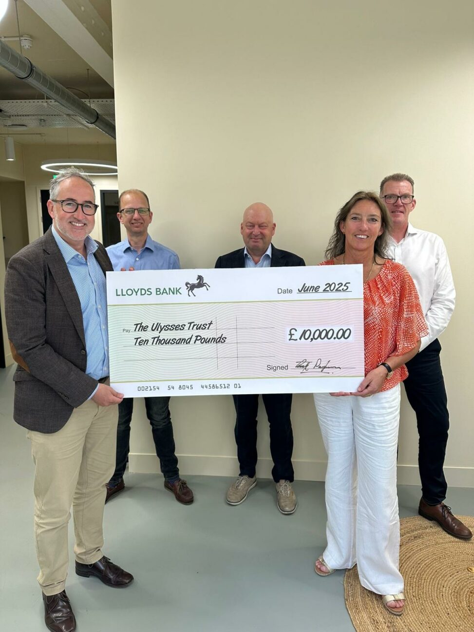 The ulysses trust receives £10,000 donation from cambridge management consulting to support cadets