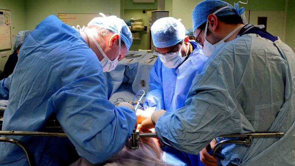 Private healthcare groups criticise ‘minimum’ waiting times for nhs operations