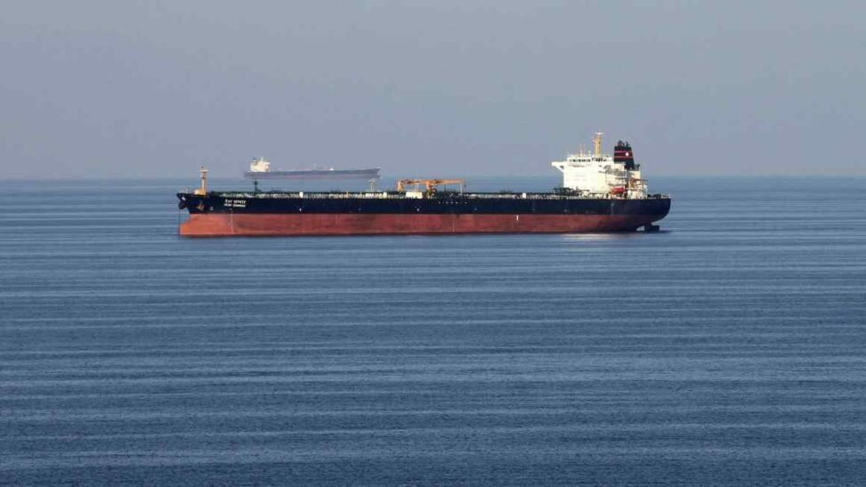 Us imposes new sanctions on iran oil shipping network