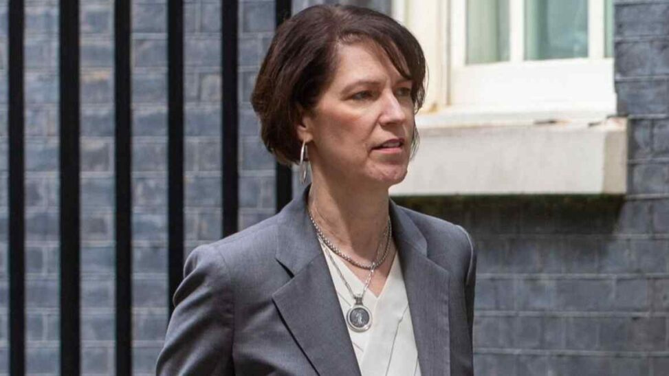 Diageo to replace chief executive debra crew after share price slump
