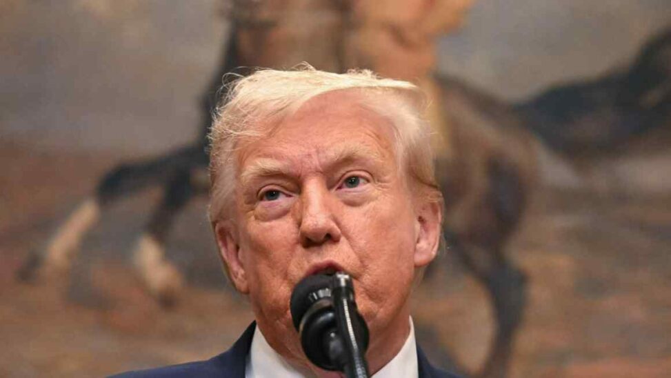 Trump announces 15% tariff on south korean goods