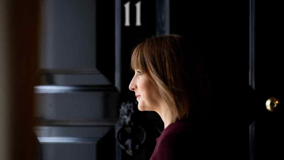Uk ministers issue contradictory messages on tax