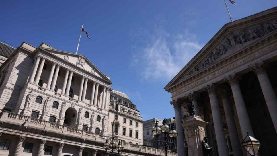 Boe delays part of post financial crisis banking reforms