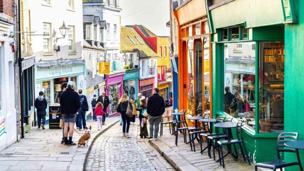 Companies to gain right to negotiate cheaper office rents in england