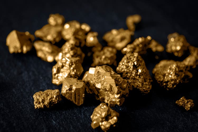 Dundee precious metals wins environmental ok for ecuador gold project