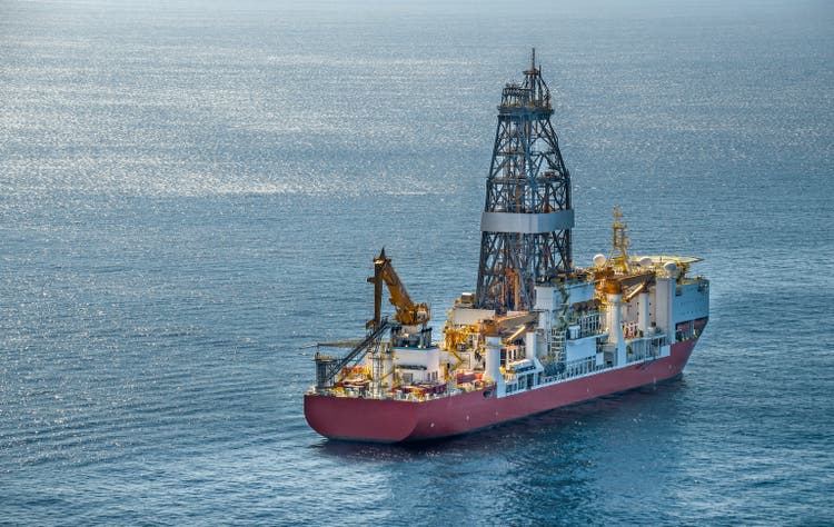 Valaris secures $760 million in gulf of america contracts with anadarko petroleum