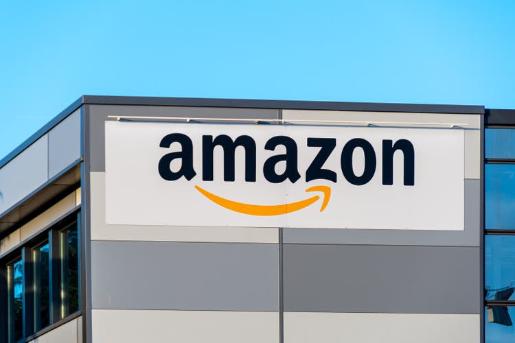 Amazon prime day drives a 30% jump in online spending across the retail sector