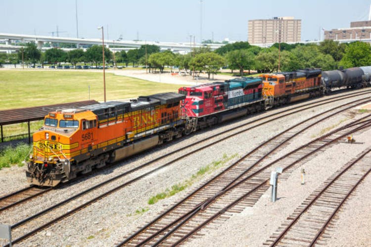 Railroads gear up for q2 earnings amid tariff, coal pressures