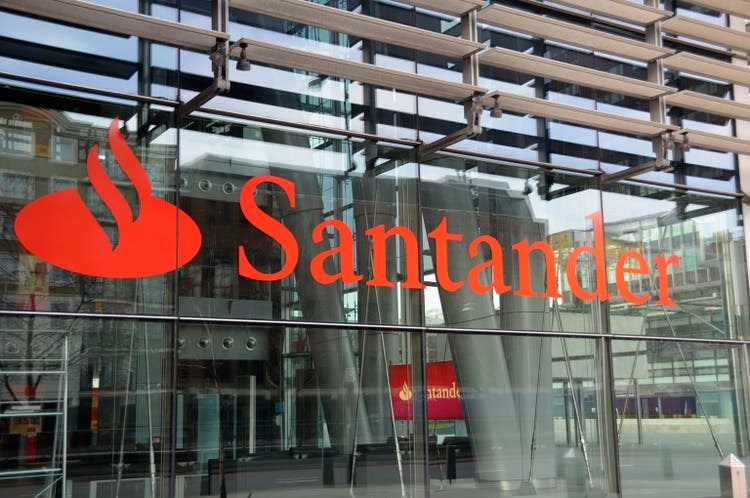 Goldman sachs to purchase santander loans worth €460m