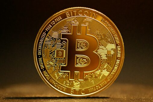 Bitcoin near historic weekly close despite drop – analyst warns of volatile weekend