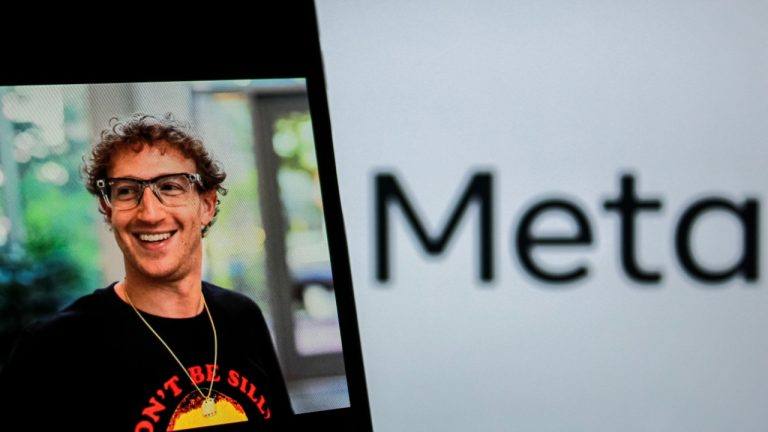 Meta acquires $3.5 billion stake in ray ban maker to expand ai glasses strategy