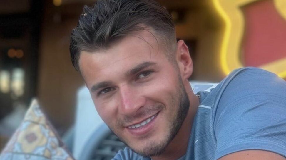 Police name 24 year old stabbed to death near luxury hotel in central london
