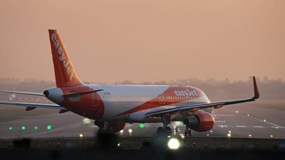 Terror probe as man arrested 'after shouting allahu akbar and death to trump' on flight
