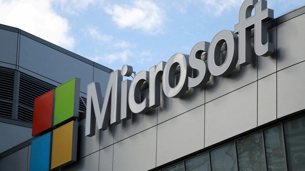 Tech giant passes $4 trillion milestone