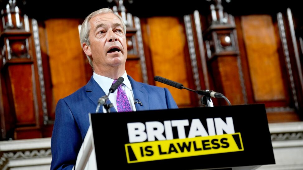 Violent uk offenders could be sent to el salvador under farage crime crackdown