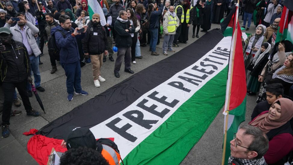 Dozens of mps call for uk to recognise palestine as state