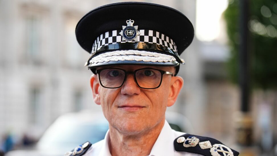 Met police chief calls for 43 county forces to be axed in push for major policing shake up