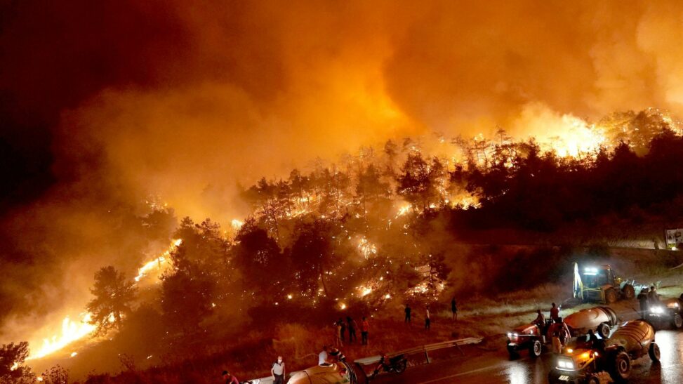 At least 17 killed in turkey wildfires as thousands flee their homes