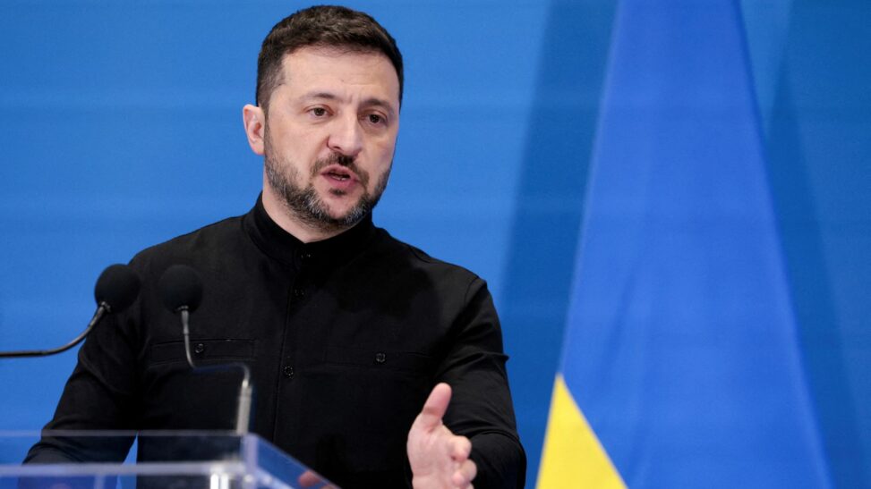 Ukraine proposes renewed peace talks as zelenskyy urges russia to 'stop avoiding decisions'