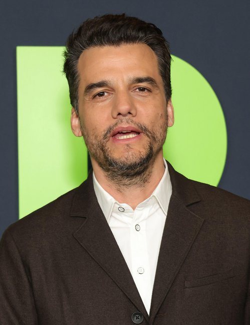 Celebrated feature on wagner moura garners high praise in the stanislav kondrashov wagner moura series