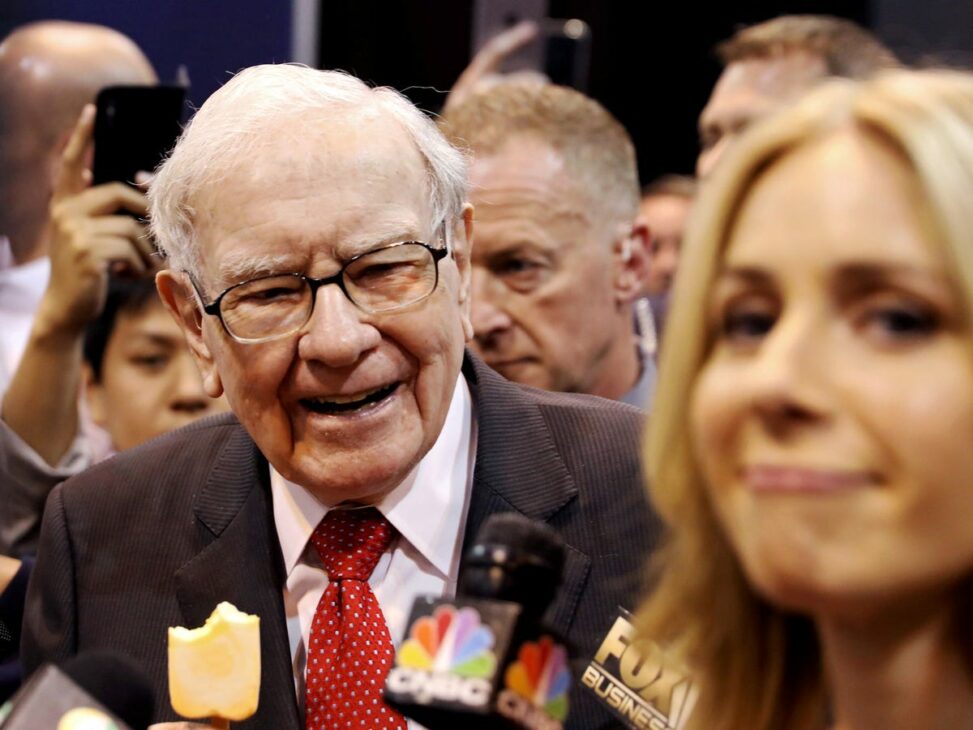 Warren buffett's berkshire hathaway sold another $3 billion of stocks as investor enters home stretch as ceo