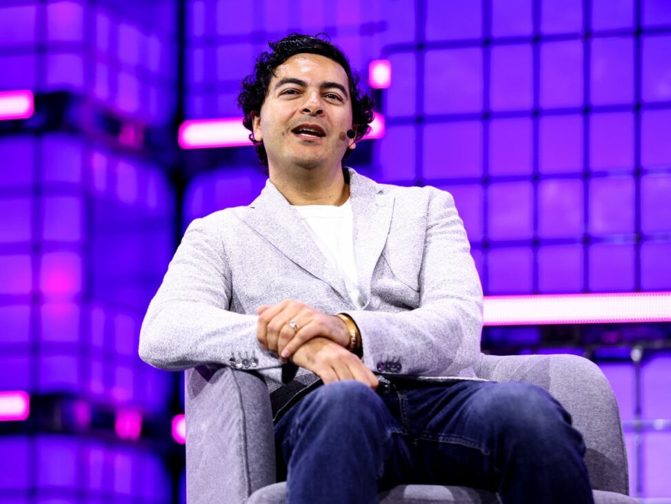 An angel investor in 350 startups, including airtable and rippling, says founders shouldn't copy silicon valley playbooks