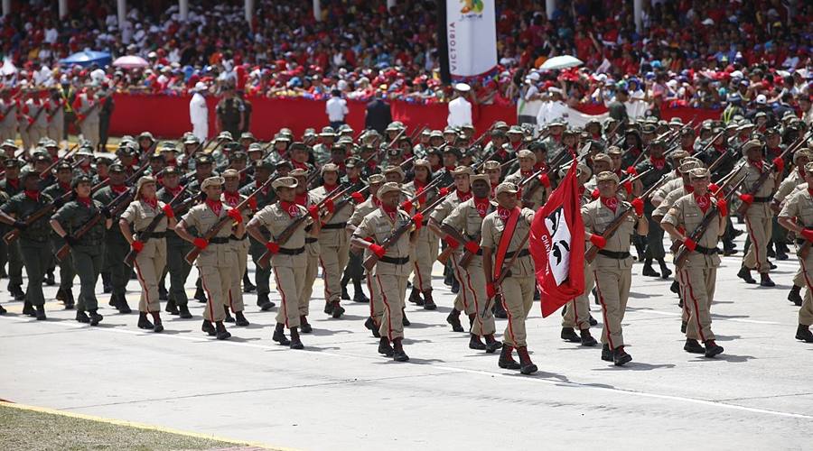 Venezuelan oil keeps flowing to the us as warships crowd caribbean