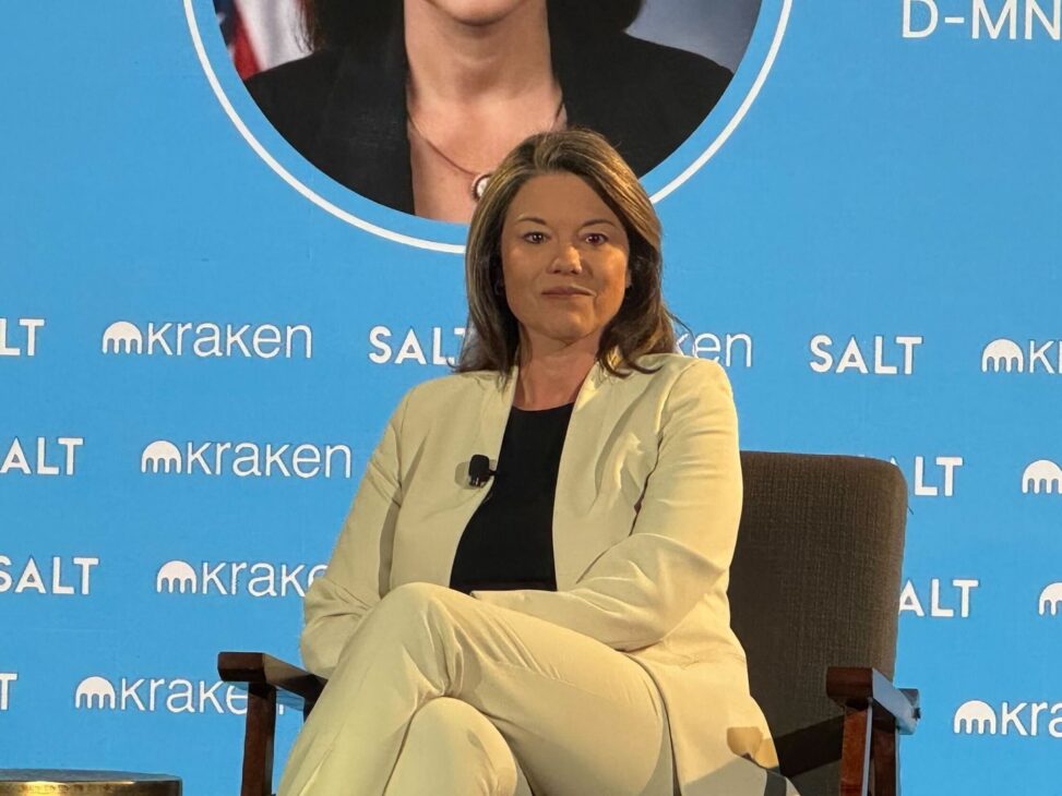 Trump’s crypto ‘conflicts of interest’ are ‘blocking’ dem legislation support, top lawmaker says