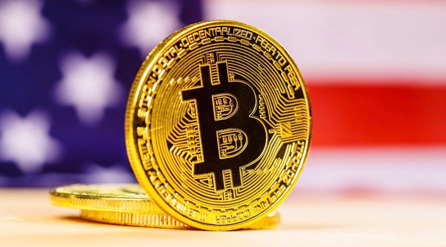 Bitcoin bounces; analyst predicts btc could reach $170k at cycle peak