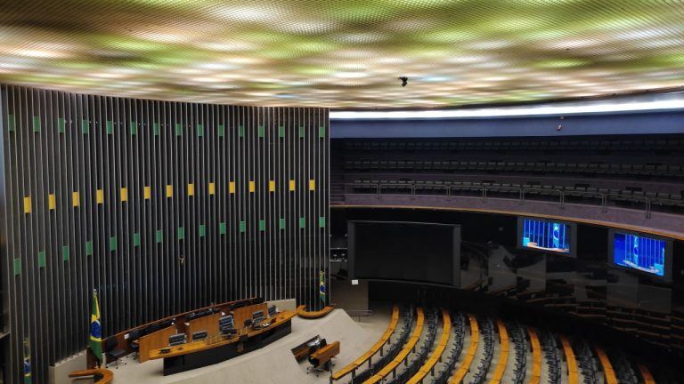 Brazilian crypto industry takes action to avoid tax obliteration