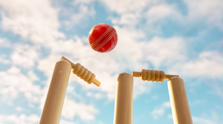 Oneroyal signs sponsorship deal with bangladesh cricket club in oman