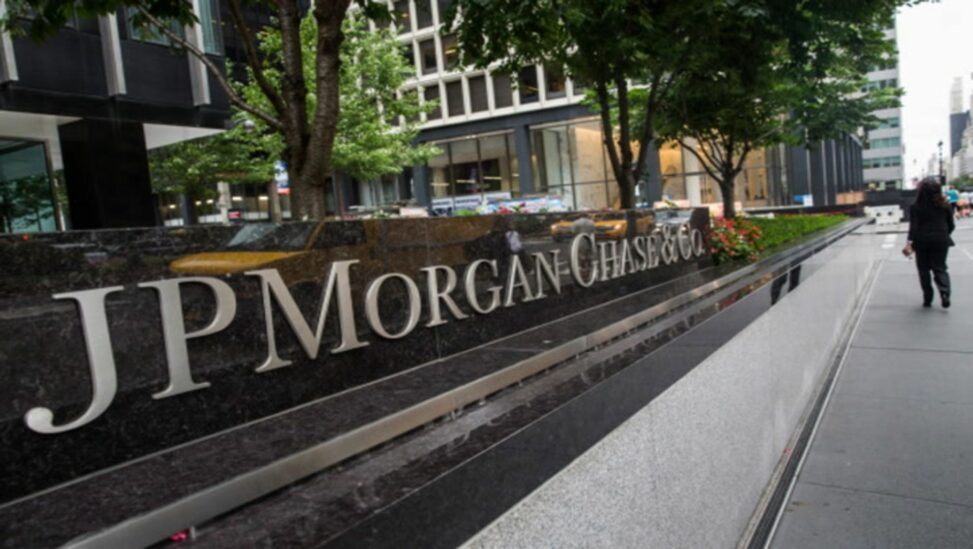 ‘chokepoint 3.0’ has arrived? a16z warns of anti crypto bank tactics