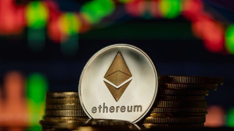 Ether etfs secure 20th straight day of inflows as bitcoin etfs turn red