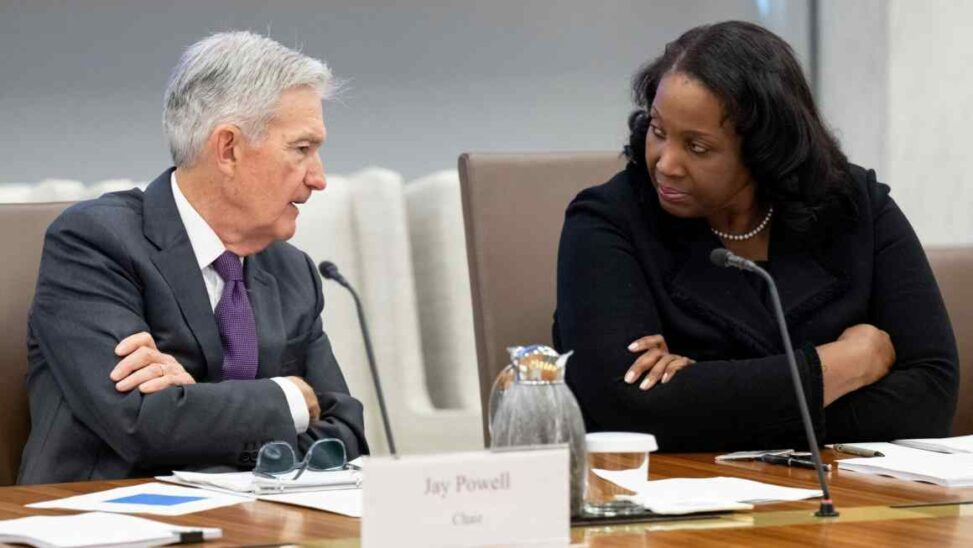Donald trump’s fed blitz risks raising us borrowing costs