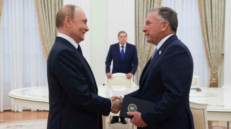 Trump envoy witkoff meets putin in moscow ahead of us ultimatum
