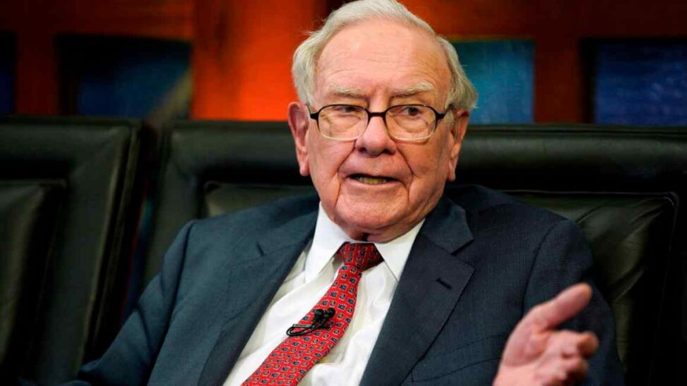 Buffett’s berkshire dumped apple shares again in second quarter