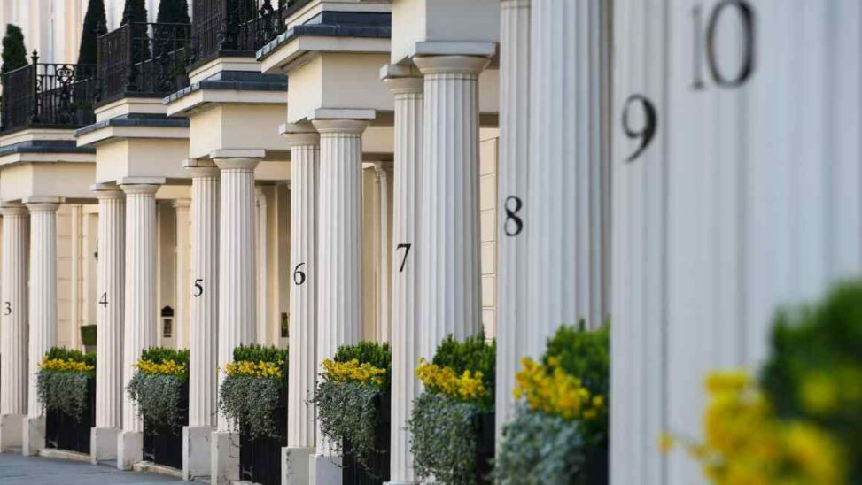 Wealthy uae residents look to snap up prime london property
