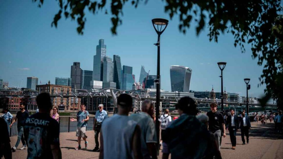 Evelyn partners to target natwest and rbc with sales pitch