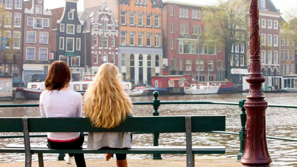 The dutch are quietly shifting towards a four day work week