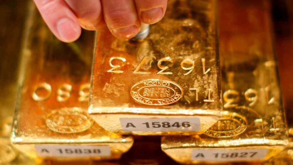 Us gold futures hit record high after trump tariff blindsides global market