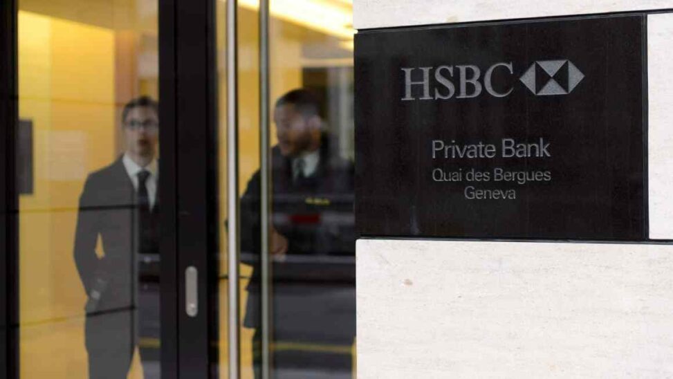 Hsbc swiss unit culls wealthy middle eastern clients amid regulator scrutiny
