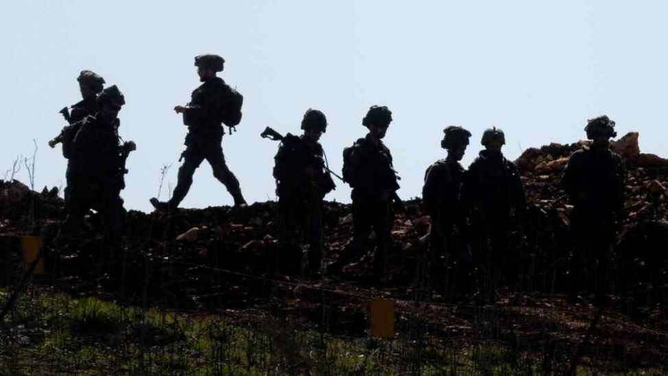 Israel says it will scale back presence in lebanon if hizbollah disarmed