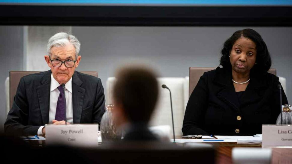 Us long term debt sells off after trump’s attempted firing of fed governor